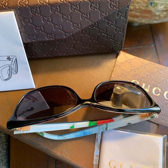 SOLD⛔️Authentic Gucci 57 Acetate Optyl Logo sglss - Picture 4 of 8